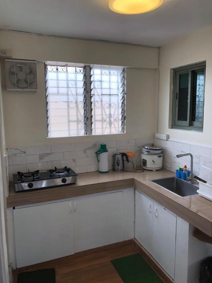 Apartment The Mansion: 18 Pax Budget Near Airport Terminal Pasay *